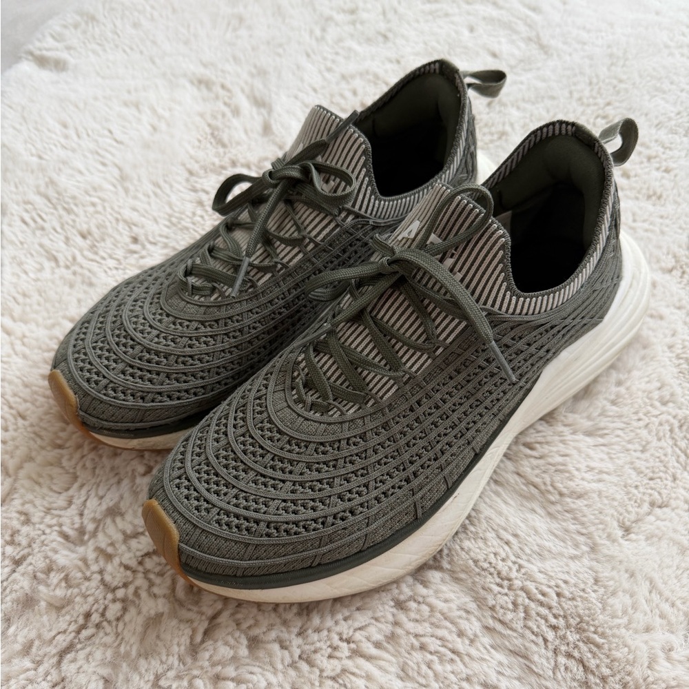 APL Techloom Zipline Running Sneakers Size 9
